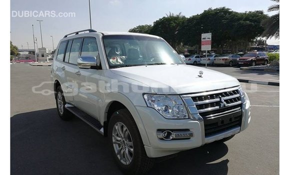 Buy Import Mitsubishi Pajero White Car in Import - Dubai in Baa Buy Import Mitsubishi Pajero White Car in Import - Dubai in Baa