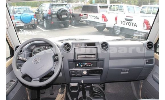 Buy Import Toyota Land Cruiser Beige Car in Import - Dubai in Baa Buy Import Toyota Land Cruiser Beige Car in Import - Dubai in Baa