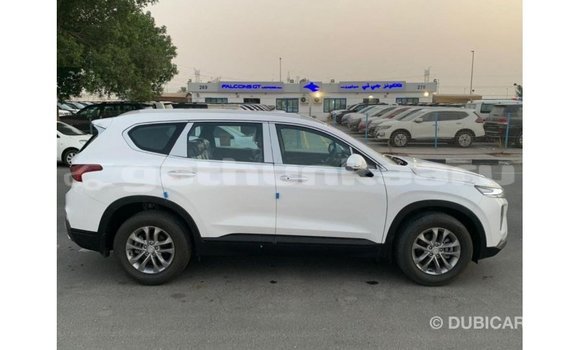 Buy Import Hyundai Santa Fe White Car in Import - Dubai in Baa Buy Import Hyundai Santa Fe White Car in Import - Dubai in Baa