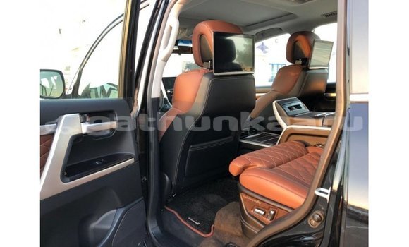 Buy Import Toyota Land Cruiser Black Car in Import - Dubai in Baa Buy Import Toyota Land Cruiser Black Car in Import - Dubai in Baa