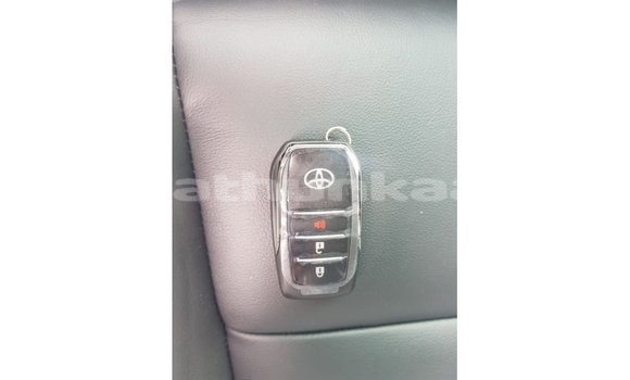 Buy Import Toyota Hilux Brown Car in Import - Dubai in Baa Buy Import Toyota Hilux Brown Car in Import - Dubai in Baa