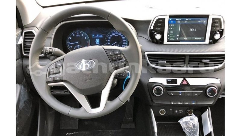 Big with watermark hyundai tucson baa import dubai 1792