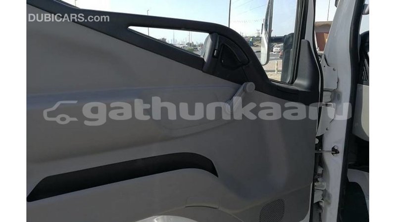 Big with watermark mitsubishi carisma baa import dubai 1794