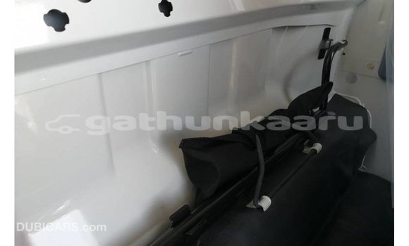Buy Import Mitsubishi Carisma White Car in Import - Dubai in Baa Buy Import Mitsubishi Carisma White Car in Import - Dubai in Baa