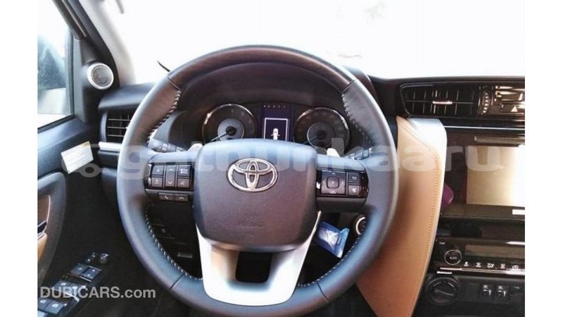 Big with watermark toyota fortuner baa import dubai 1795