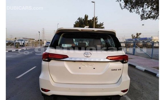 Buy Import Toyota Fortuner White Car in Import - Dubai in Baa Buy Import Toyota Fortuner White Car in Import - Dubai in Baa