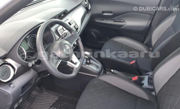 Buy Import Nissan Evalia Other Truck in Import - Dubai in Baa Buy Import Nissan Evalia Other Truck in Import - Dubai in Baa
