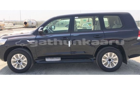 Buy Import Toyota Land Cruiser Black Car in Import - Dubai in Baa Buy Import Toyota Land Cruiser Black Car in Import - Dubai in Baa