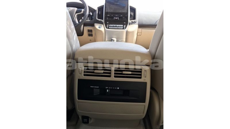 Big with watermark toyota land cruiser baa import dubai 1799