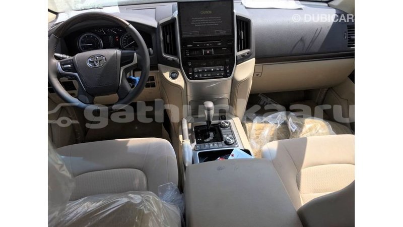 Big with watermark toyota land cruiser baa import dubai 1799