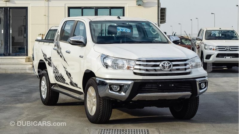 Big with watermark toyota hilux baa import dubai 1801