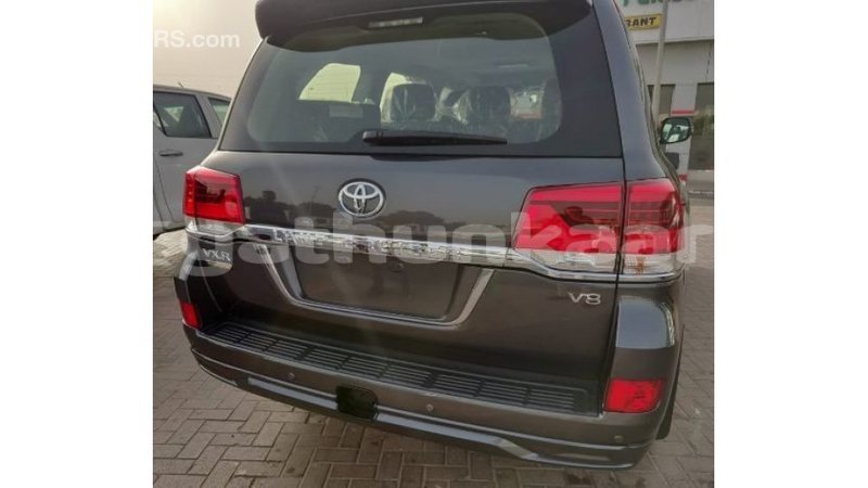 Big with watermark c778e7b2 a053 4ec5 a87d 263e51ed6fa8