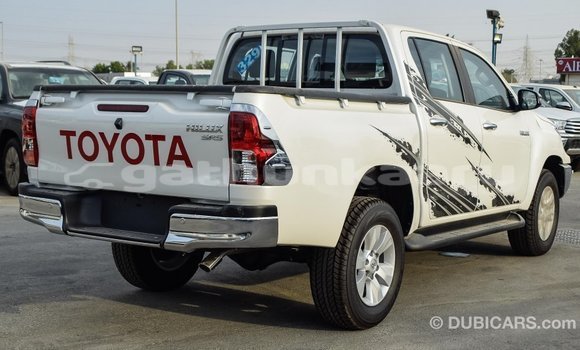 Buy Import Toyota Hilux White Car in Import - Dubai in Baa Buy Import Toyota Hilux White Car in Import - Dubai in Baa