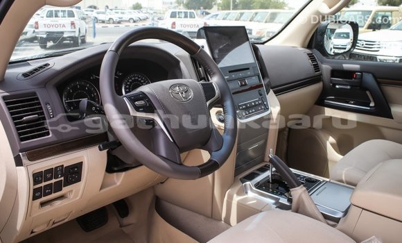 Buy Import Toyota Land Cruiser Black Car in Import - Dubai in Baa Buy Import Toyota Land Cruiser Black Car in Import - Dubai in Baa