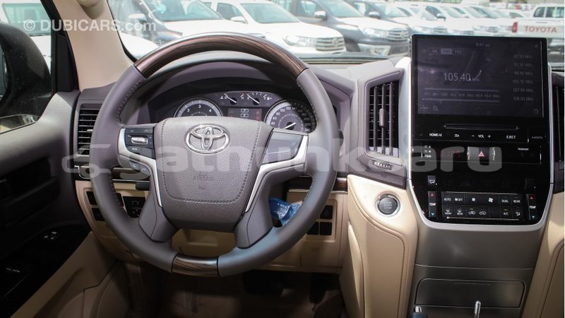 Big with watermark toyota land cruiser baa import dubai 1802
