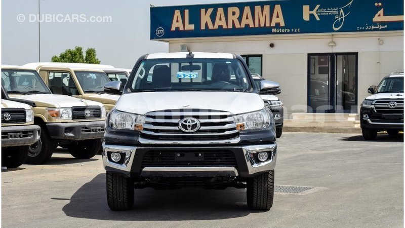 Big with watermark toyota hilux baa import dubai 1803