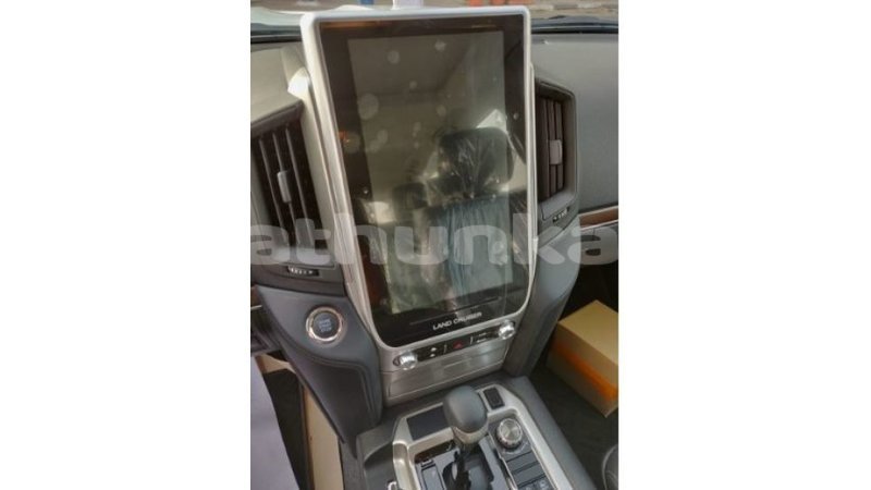 Big with watermark d065a3e3 5367 491b b57b fce26fc4dd69