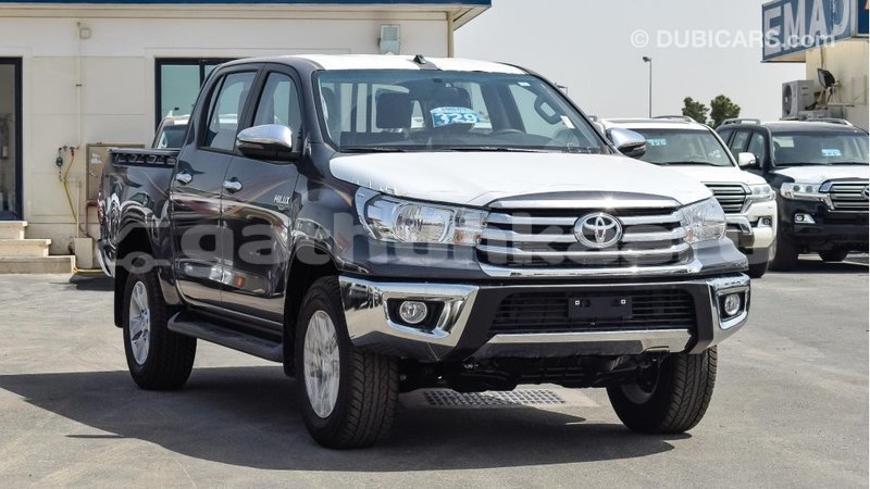Big with watermark toyota hilux baa import dubai 1804