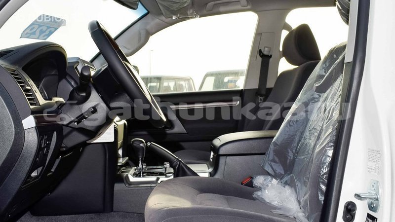 Big with watermark toyota land cruiser baa import dubai 1805