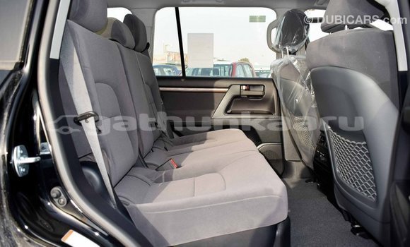 Buy Import Toyota Land Cruiser Black Car in Import - Dubai in Baa Buy Import Toyota Land Cruiser Black Car in Import - Dubai in Baa