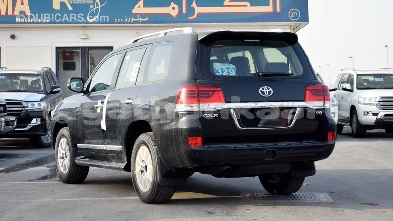Big with watermark toyota land cruiser baa import dubai 1806