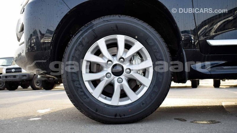 Big with watermark toyota land cruiser baa import dubai 1806