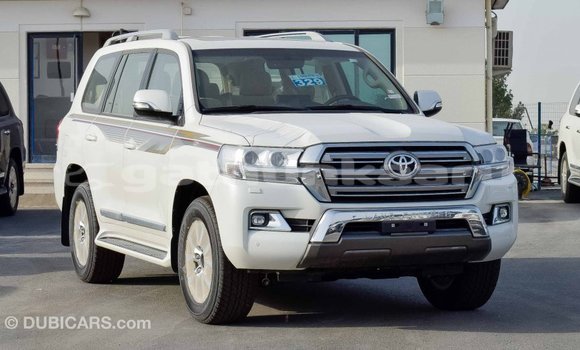 Buy Import Toyota Land Cruiser White Car in Import - Dubai in Baa Buy Import Toyota Land Cruiser White Car in Import - Dubai in Baa
