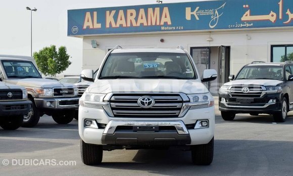 Buy Import Toyota Land Cruiser White Car in Import - Dubai in Baa Buy Import Toyota Land Cruiser White Car in Import - Dubai in Baa
