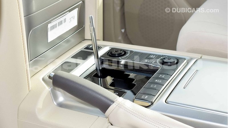 Big with watermark toyota land cruiser baa import dubai 1811