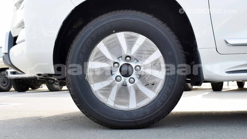 Big with watermark toyota land cruiser baa import dubai 1811