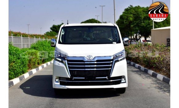 Buy Import Toyota Granvia White Car in Import - Dubai in Baa Buy Import Toyota Granvia White Car in Import - Dubai in Baa