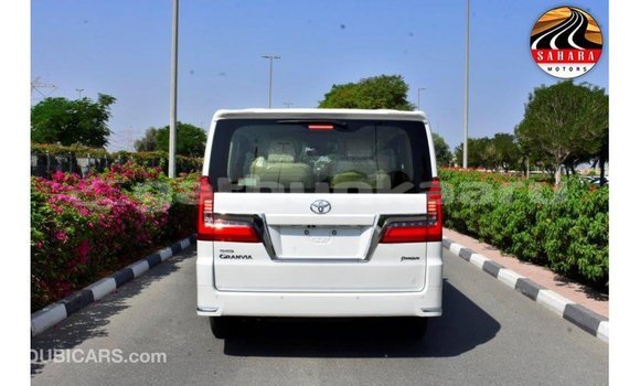 Buy Import Toyota Granvia White Car in Import - Dubai in Baa Buy Import Toyota Granvia White Car in Import - Dubai in Baa