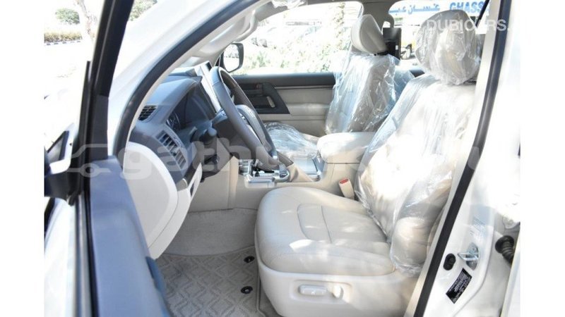 Big with watermark toyota land cruiser baa import dubai 1819