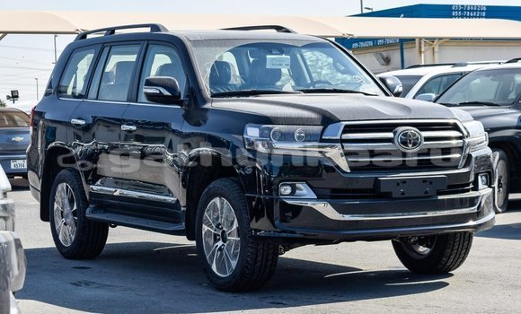 Buy Import Toyota Land Cruiser Black Car in Import - Dubai in Baa Buy Import Toyota Land Cruiser Black Car in Import - Dubai in Baa
