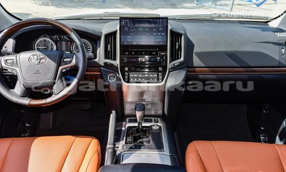 Buy Import Toyota Land Cruiser White Car in Import - Dubai in Baa Buy Import Toyota Land Cruiser White Car in Import - Dubai in Baa