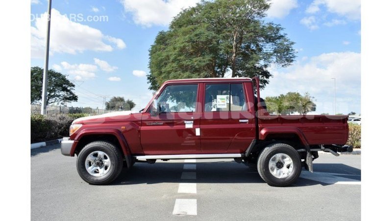 Big with watermark toyota land cruiser baa import dubai 1835