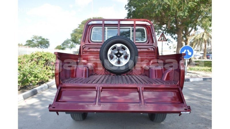 Big with watermark toyota land cruiser baa import dubai 1835