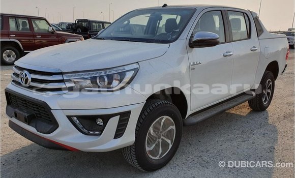 Buy Import Toyota Hilux White Car in Import - Dubai in Baa Buy Import Toyota Hilux White Car in Import - Dubai in Baa