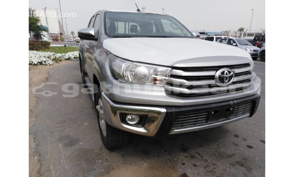 Buy Import Toyota Hilux Other Car in Import - Dubai in Baa Buy Import Toyota Hilux Other Car in Import - Dubai in Baa