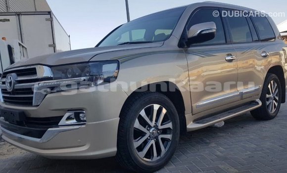 Buy Import Toyota Land Cruiser Other Car in Import - Dubai in Baa Buy Import Toyota Land Cruiser Other Car in Import - Dubai in Baa