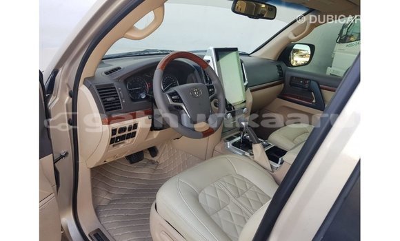 Buy Import Toyota Land Cruiser Other Car in Import - Dubai in Baa Buy Import Toyota Land Cruiser Other Car in Import - Dubai in Baa
