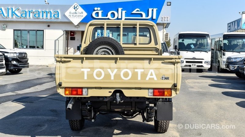 Big with watermark toyota land cruiser baa import dubai 1848