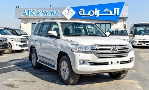 Buy Import Toyota Land Cruiser White Car in Import - Dubai in Baa Buy Import Toyota Land Cruiser White Car in Import - Dubai in Baa
