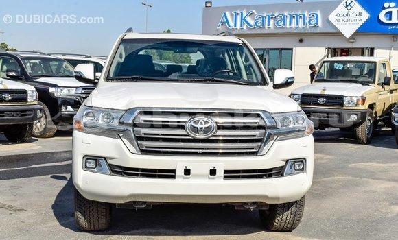 Buy Import Toyota Land Cruiser White Car in Import - Dubai in Baa Buy Import Toyota Land Cruiser White Car in Import - Dubai in Baa