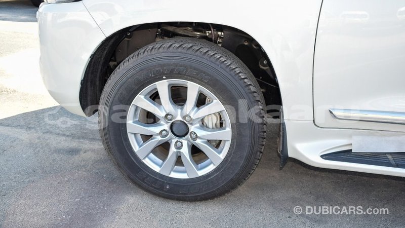 Big with watermark toyota land cruiser baa import dubai 1849