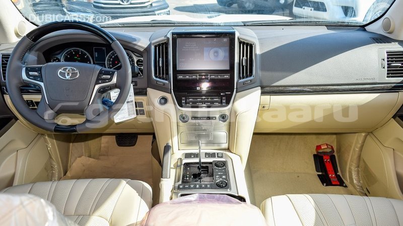 Big with watermark toyota land cruiser baa import dubai 1850