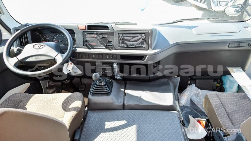 Big with watermark toyota coaster baa import dubai 1851