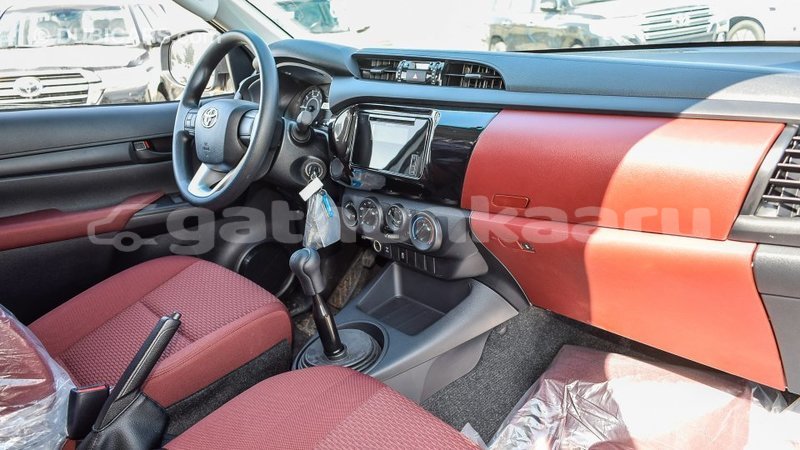 Big with watermark toyota hilux baa import dubai 1852