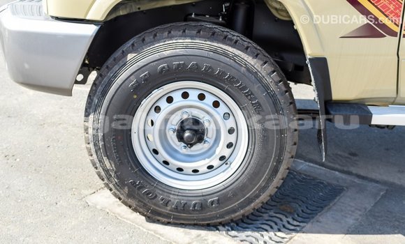 Buy Import Toyota Land Cruiser Beige Car in Import - Dubai in Baa Buy Import Toyota Land Cruiser Beige Car in Import - Dubai in Baa