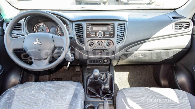 Big with watermark mitsubishi l200 baa import dubai 1854